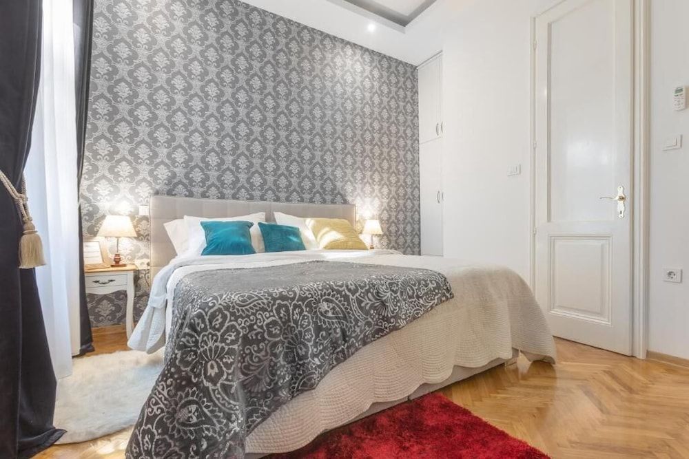 Aurelia Antik City Room 2