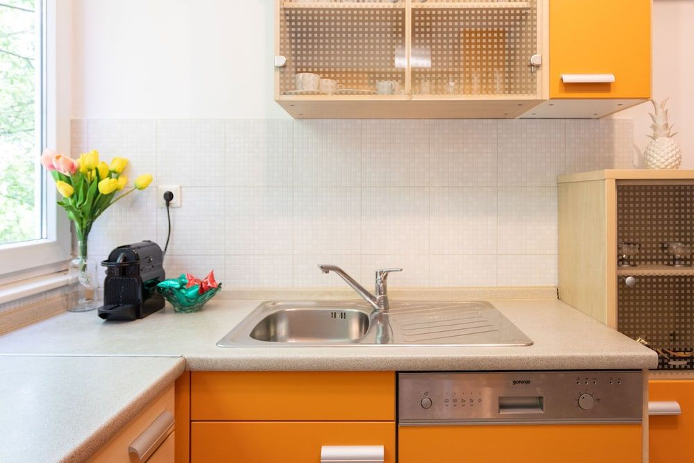 undefined Bright 2bdr Apartment With a Balcony 9