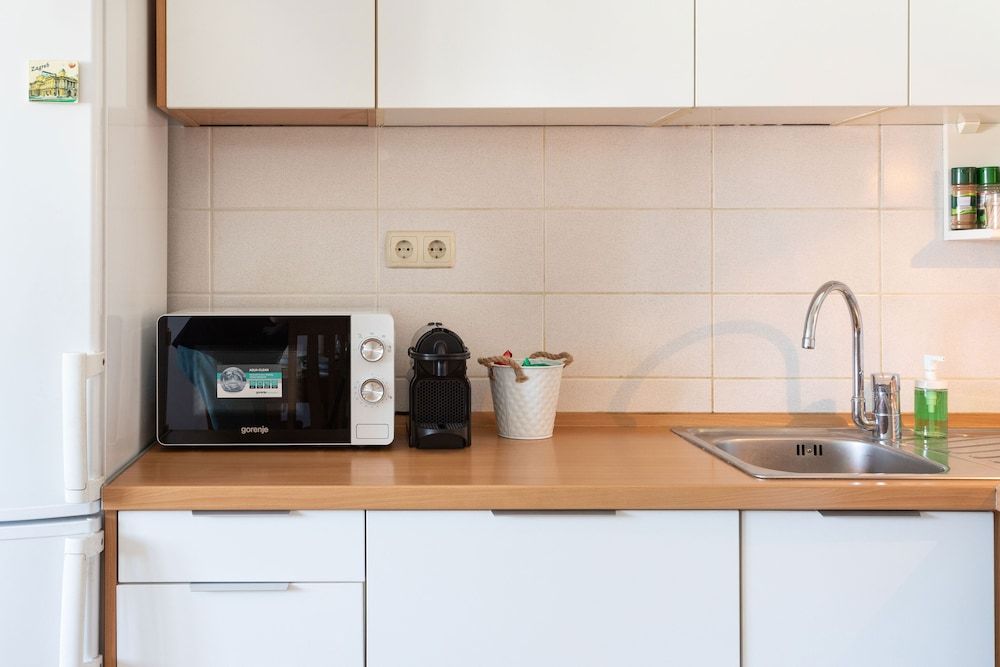 undefined Spacious 2bdr Apartment With a Cute Balcony 10