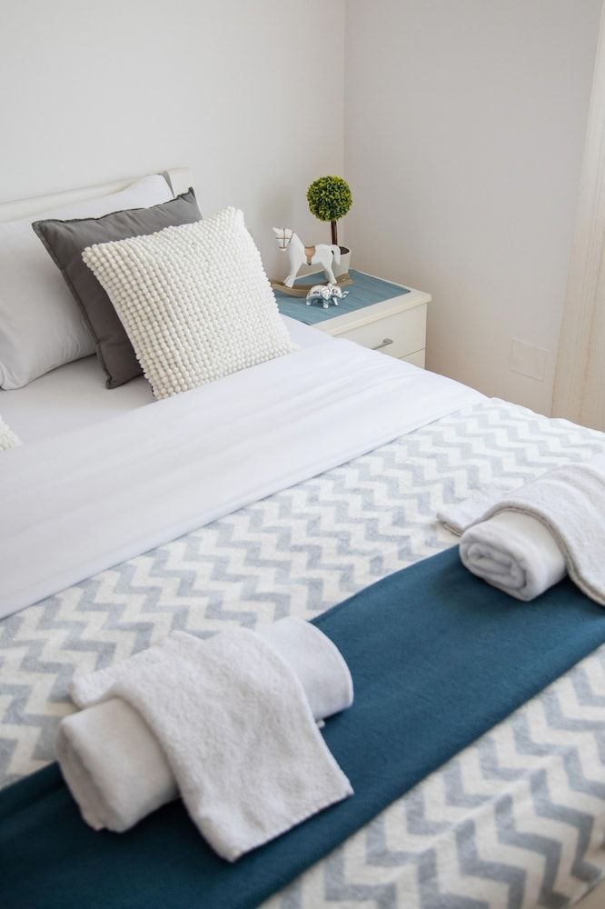 undefined Spacious 2bdr Apartment With a Cute Balcony 7