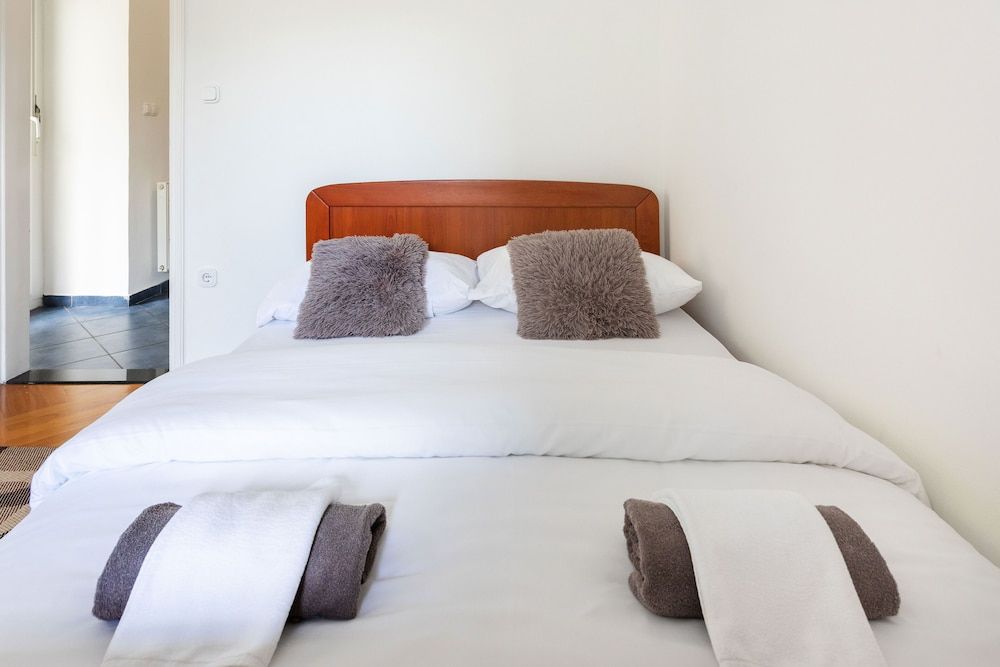 undefined Bright and Spacious 2bdr Apartment in Heart of Zagreb 10