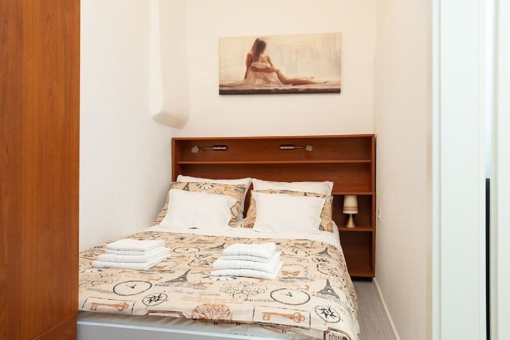 undefined Cvjetni - 300 m From Center - A1 9