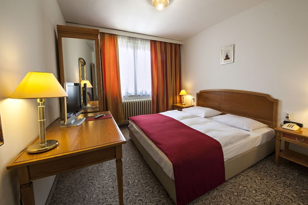 undefined Hotel Zagreb 8
