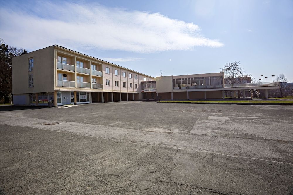 undefined Hotel Zagreb 4