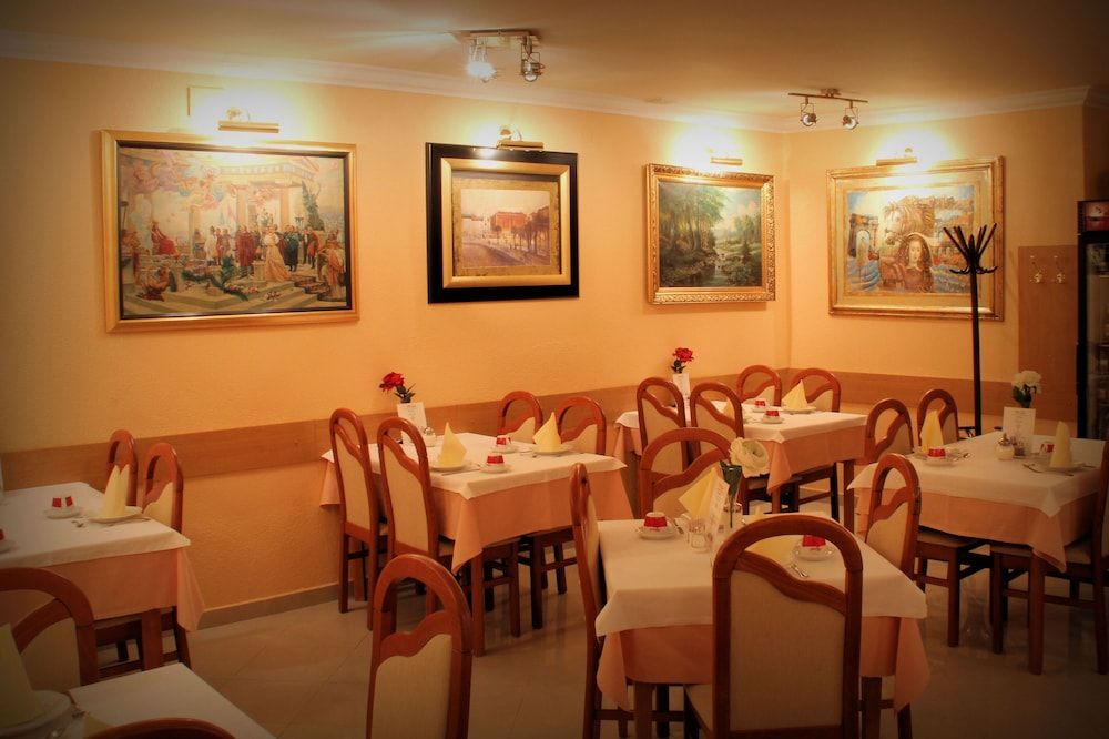 undefined Hotel Vila Tina 8