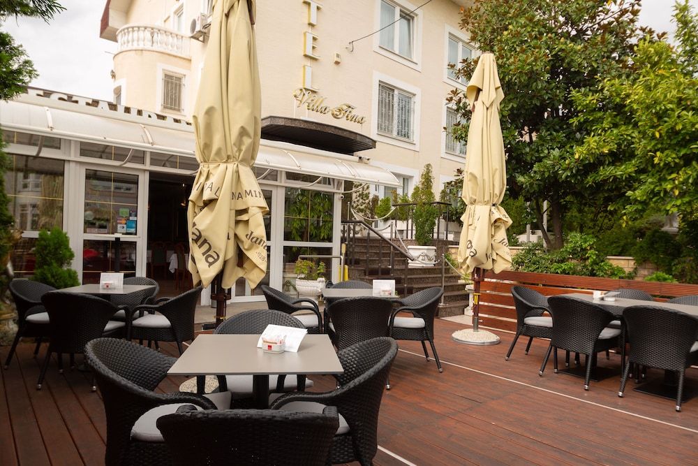 undefined Hotel Vila Tina 6