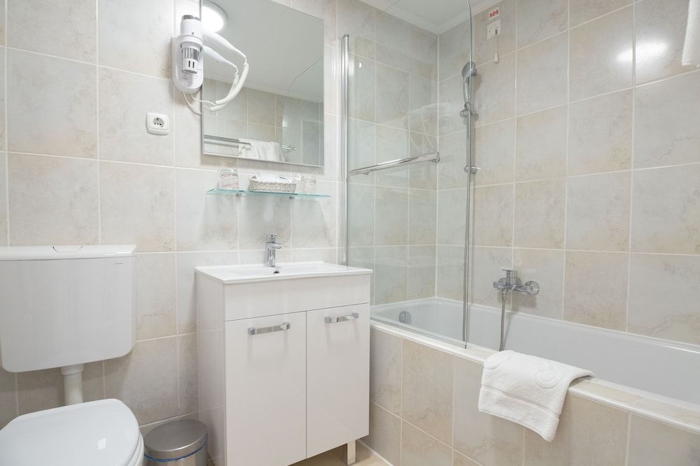 Hotel Vila Tina Deluxe Double Room 7