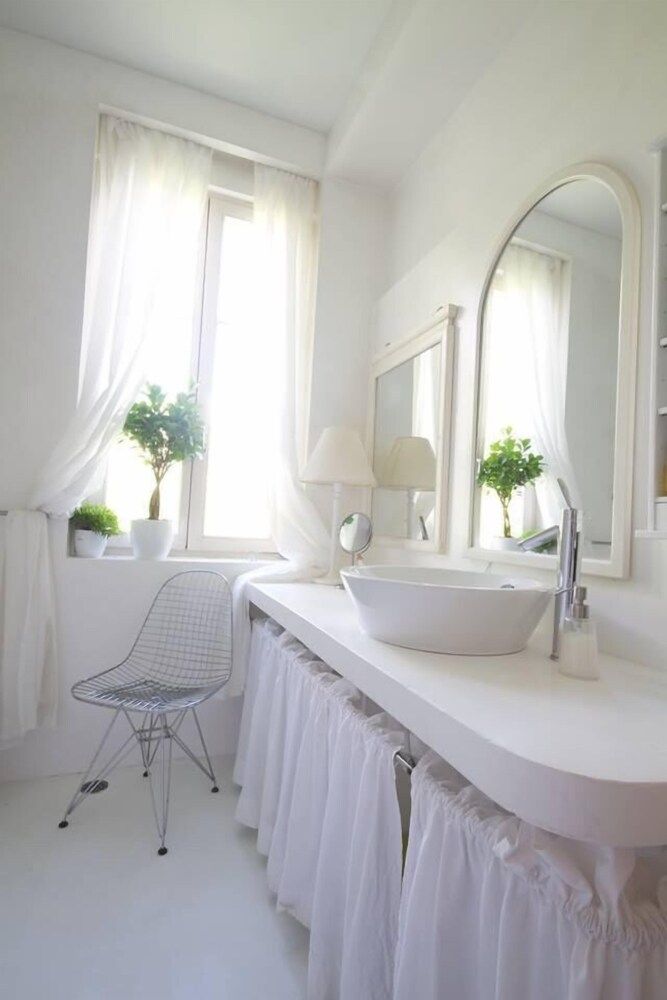 undefined Embassy Row BnB 6