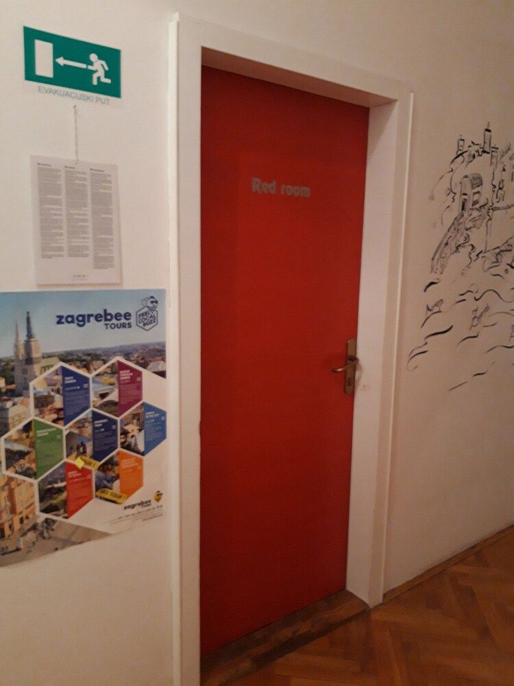 Hostel Chameleon City Double Room 5