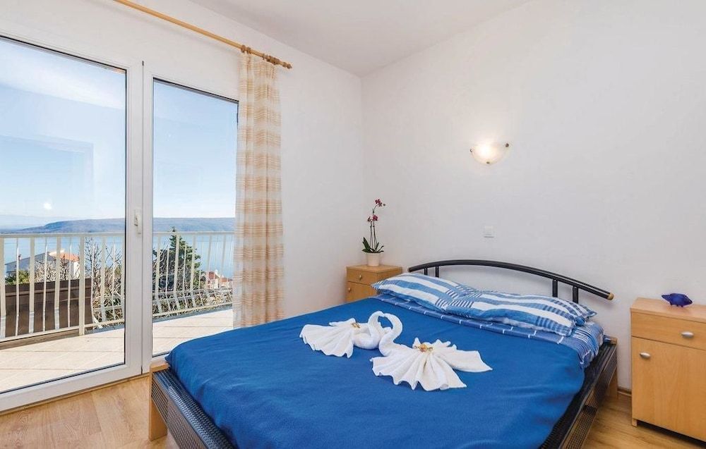House, 2 Bedrooms