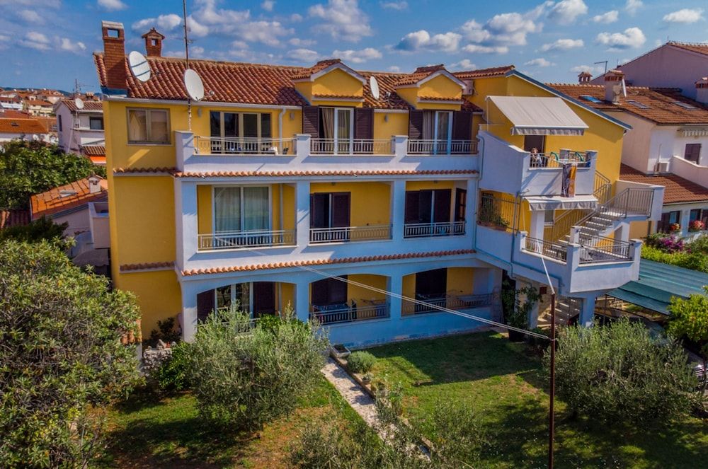 Apartments Malvina