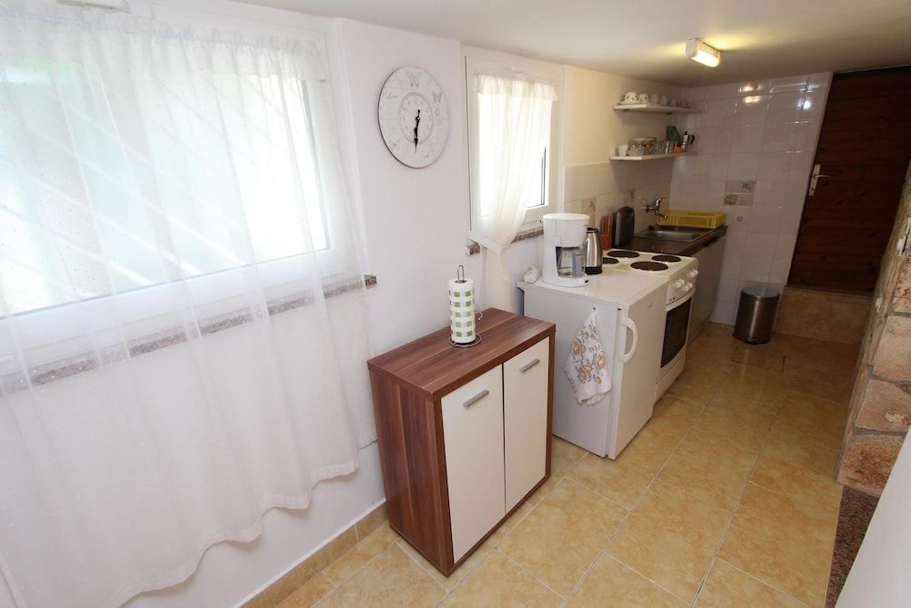 Apartments Knezovic