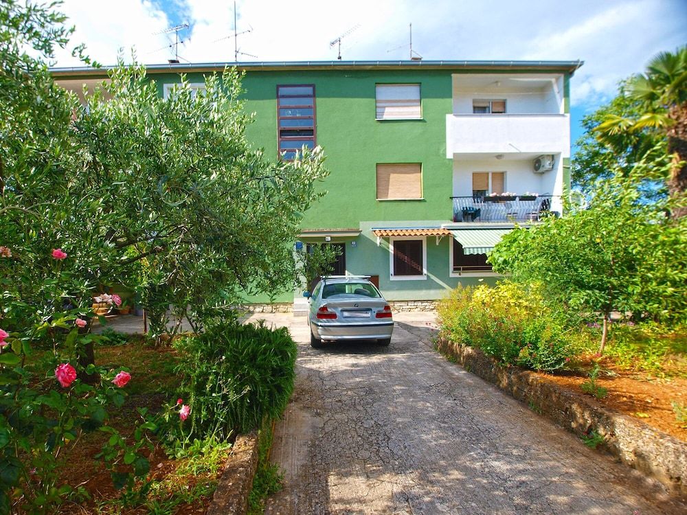 Apartment 161