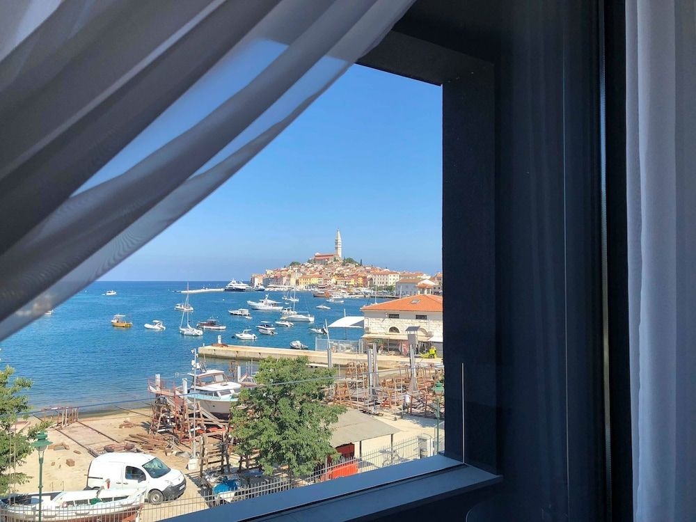 Hotel Delfin Deluxe Double Room, Sea View 3