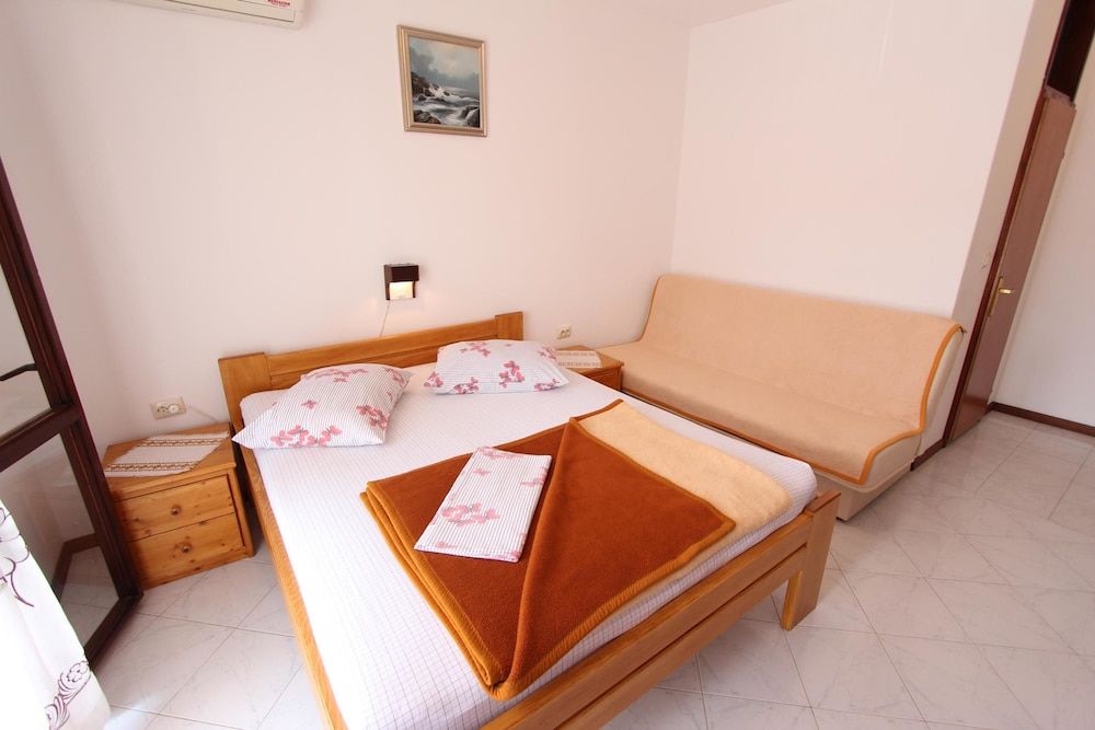 Double Room, Balcony