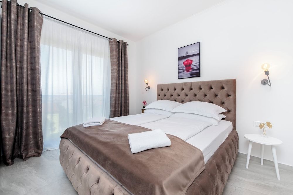 Standard Room, City View