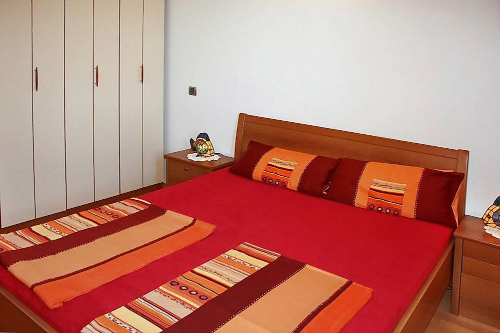 Luxury Suite, 1 Queen Bed with Sofa bed, Non Smoking (2)