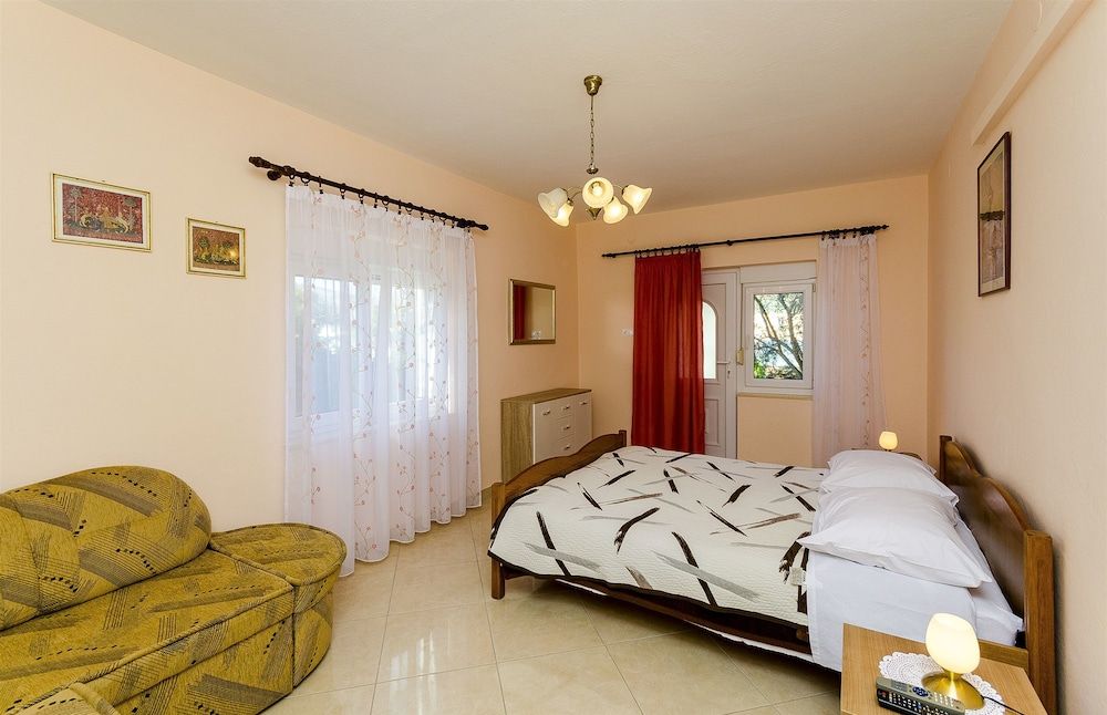 Apartments Vinko Apartment (A2) 2