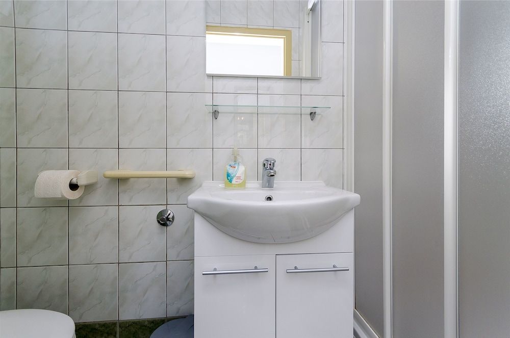 Apartments Vinko Apartment (A4) 13