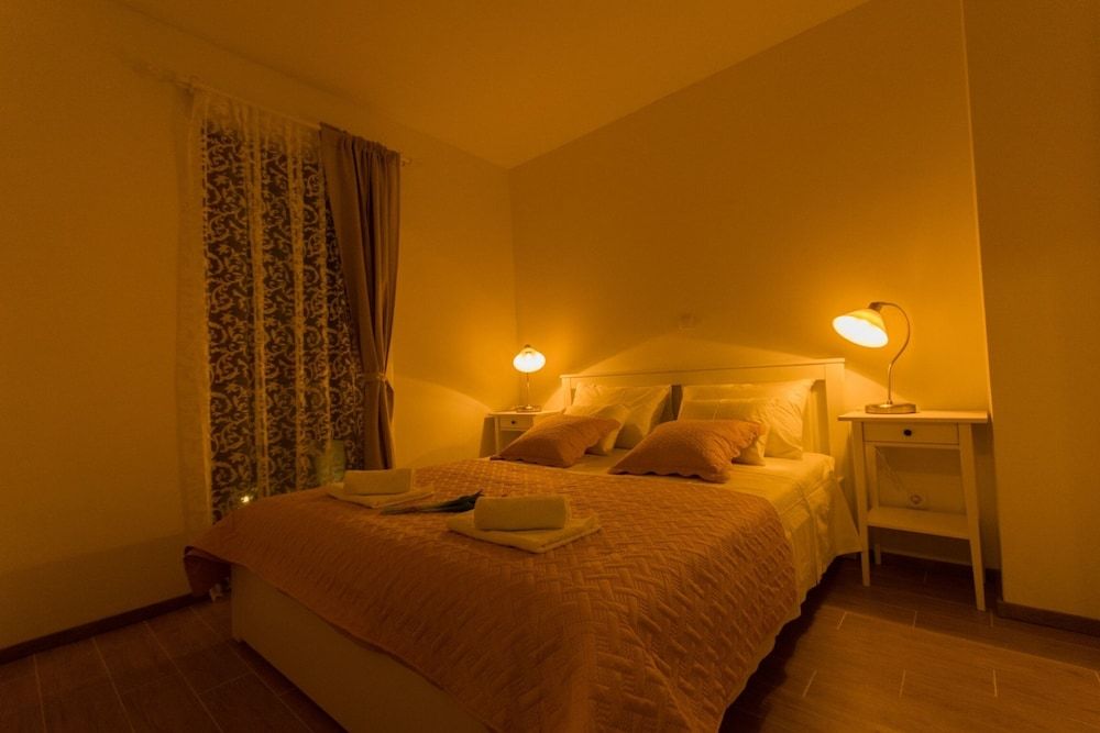 Villa LA Apartment (Comfort 1 Bedroom Apt with Terrace) 9