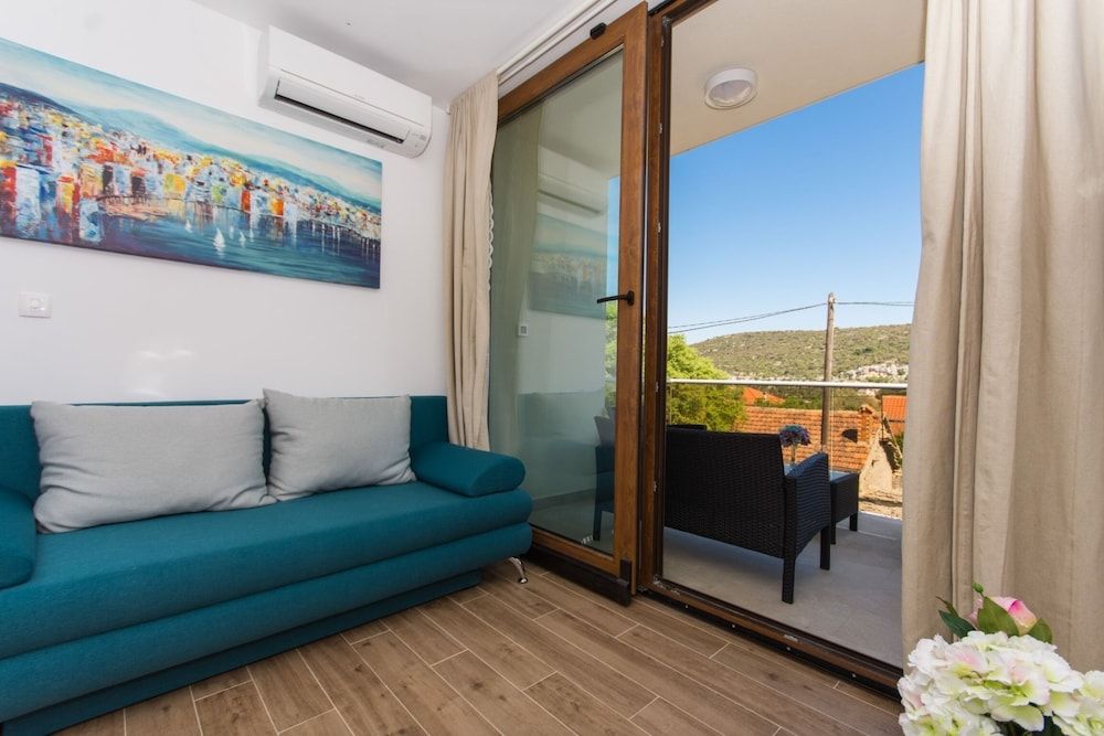 Villa LA Apartment (Comfort 1 Bedroom Apt with Terrace) 15