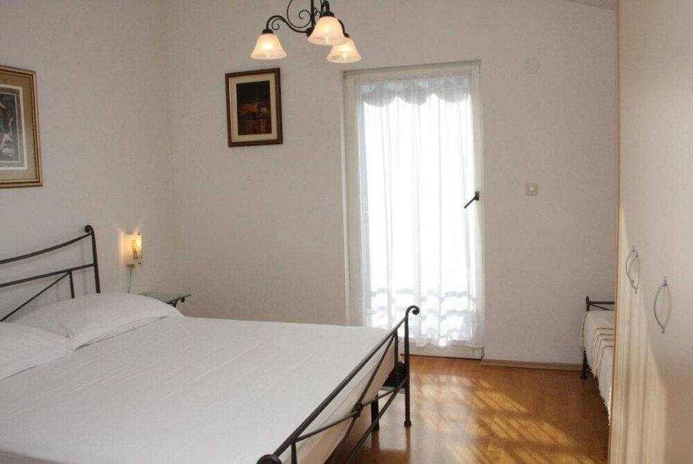 Apartment Sikirica 2