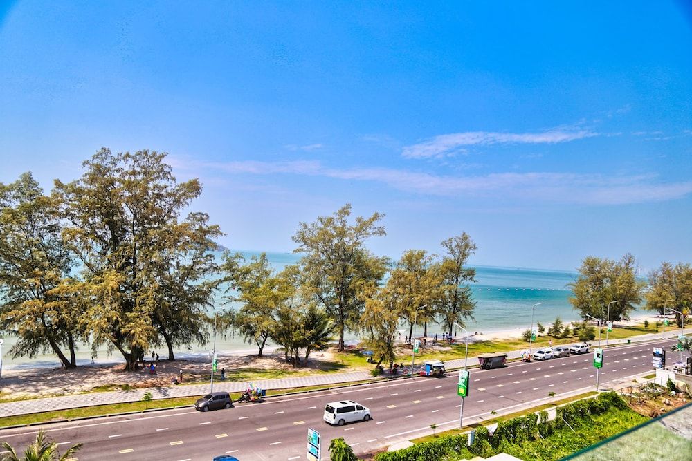 Naiya Sea Resort Deluxe Twin Room, Balcony, Sea View 5