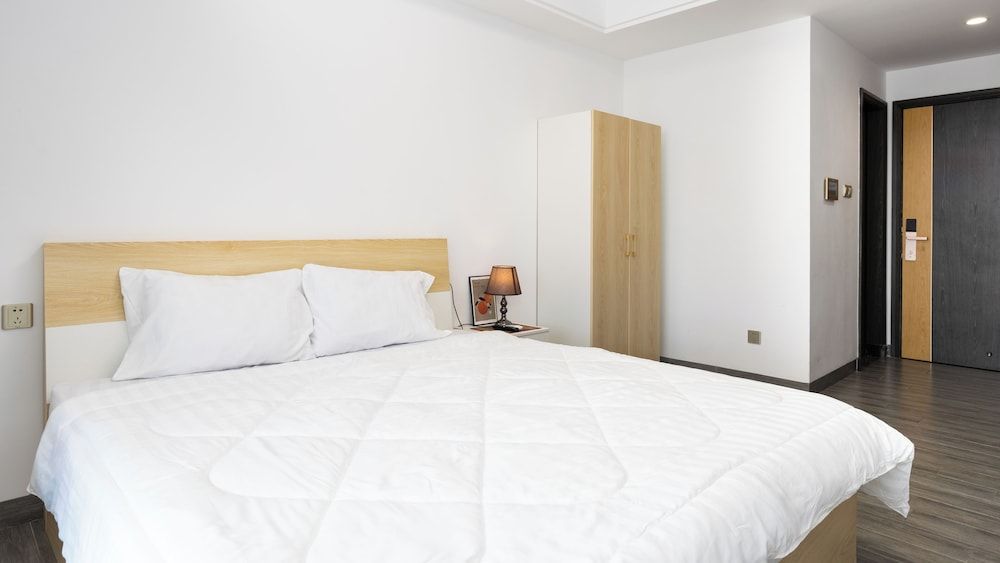 Star Bay Residence Deluxe Studio