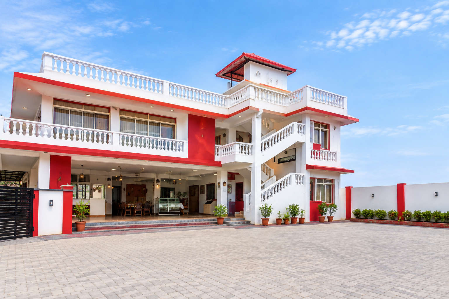 undefined La Vaiencia Beach Resort