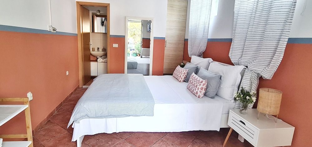 Studio, 1 Bedroom, Smoking, Patio