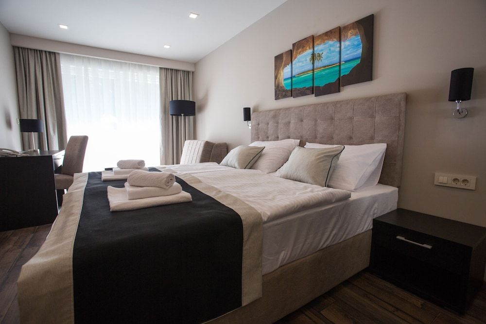Hotel Central Beach 9 Double or Twin Room, Balcony,Sea View 4