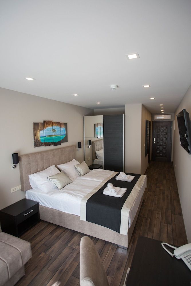 Hotel Central Beach 9 Double or Twin Room, Balcony,Sea View 3