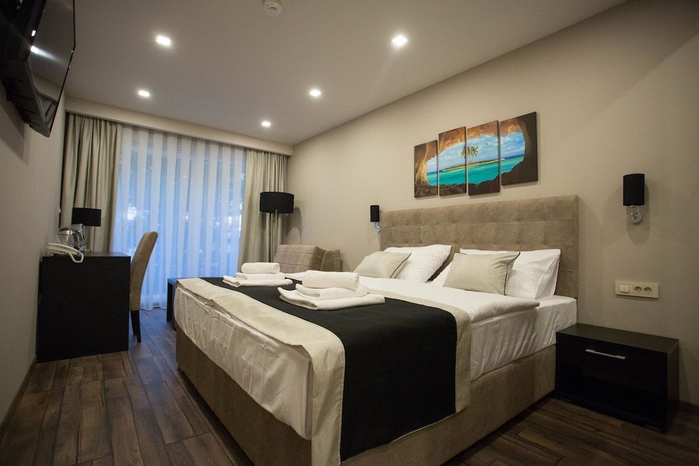 Hotel Central Beach 9 Double or Twin Room, Balcony,Sea View 6