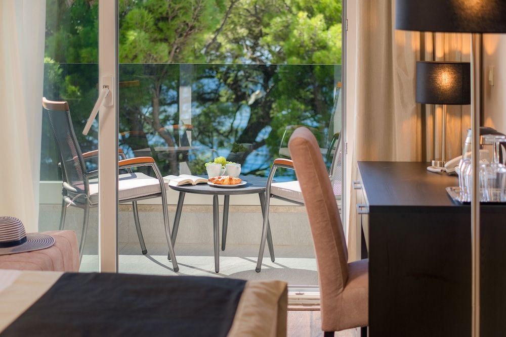 Hotel Central Beach 9 Double or Twin Room, Balcony,Sea View 9