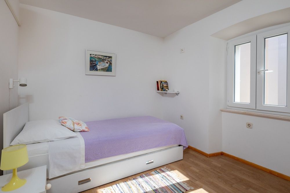 House (Duplex Two Bedroom)