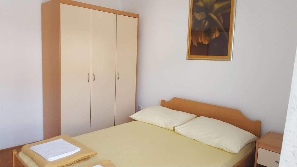 Apartments Milic