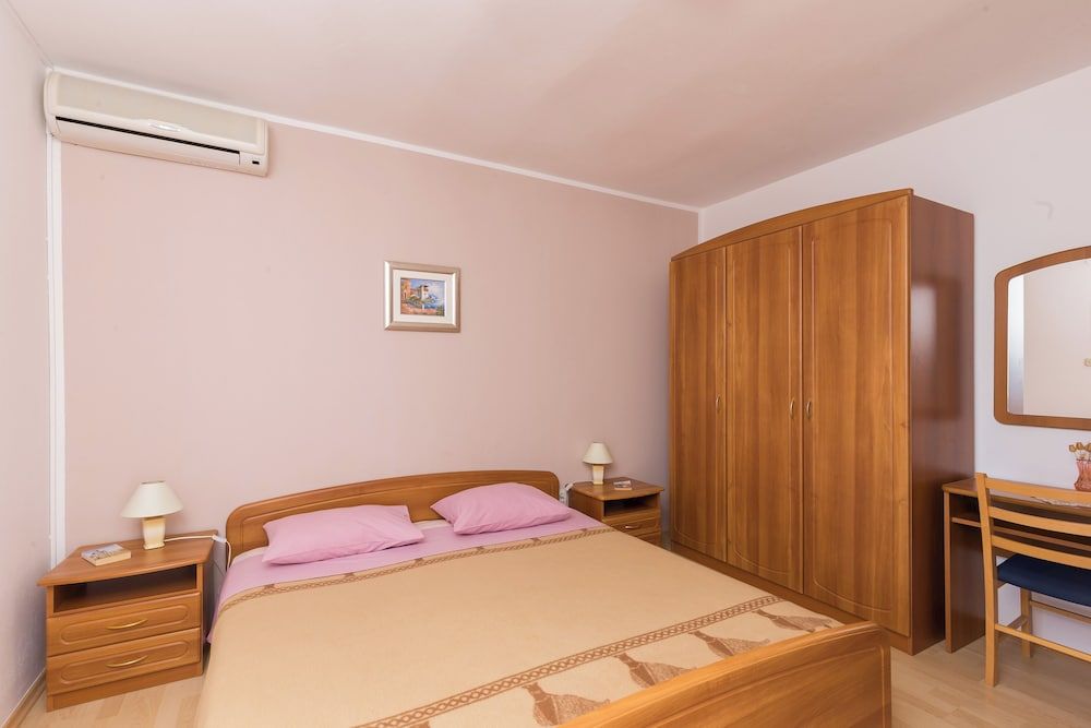 Apartment & Rooms Villa Katarina Double Room (Apartment & Rooms Villa Katarina - Do) 3