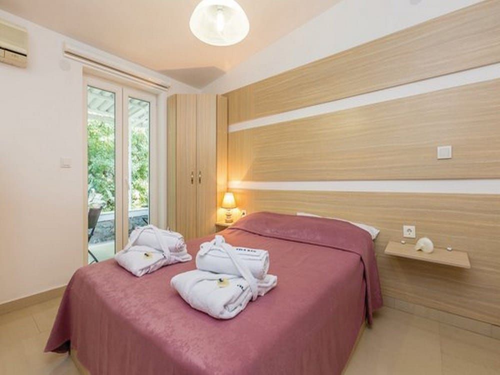 Double Room (Double Room with Terrace)