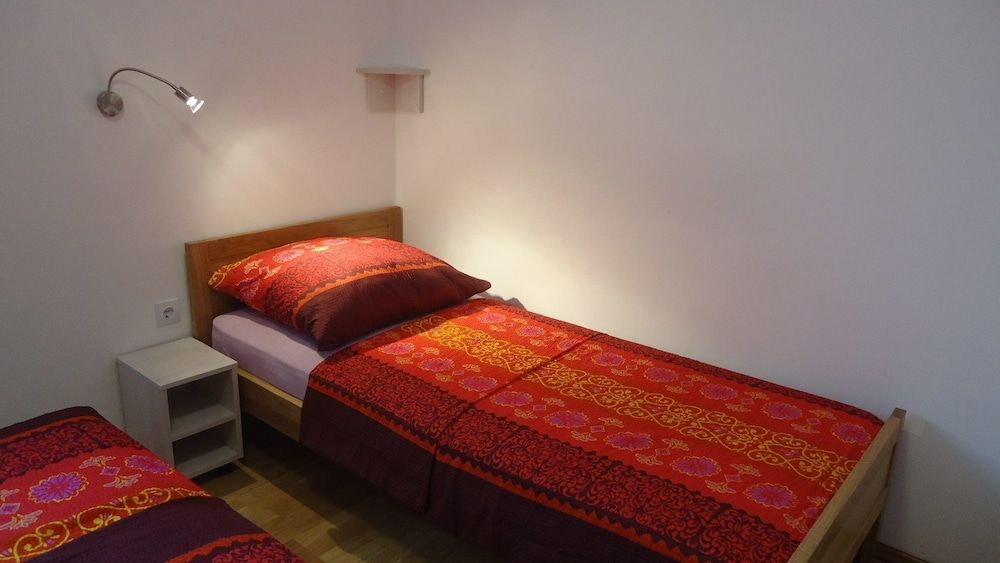 Comfort Apartment, 2 Bedrooms, Balcony, Sea View (A4)