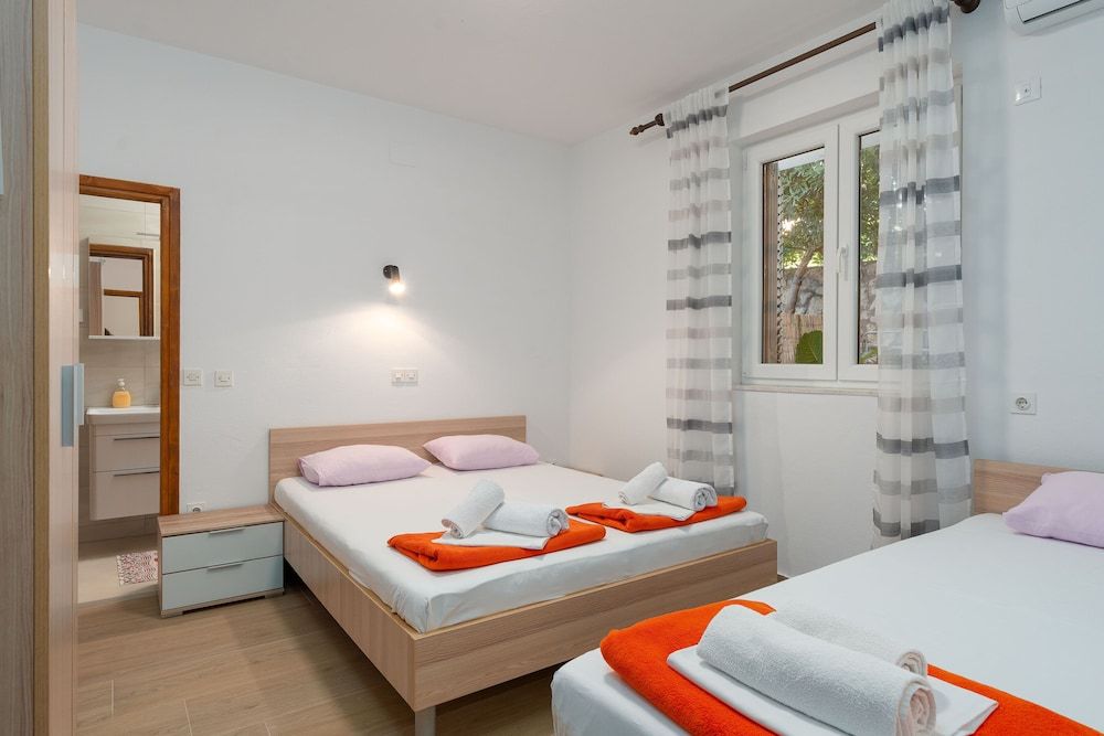 Apartment (A1)