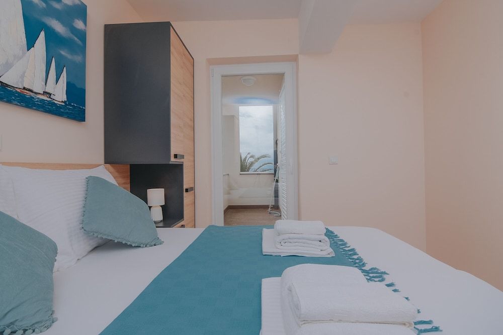 Apartment, 2 Bedrooms, Balcony, Sea View