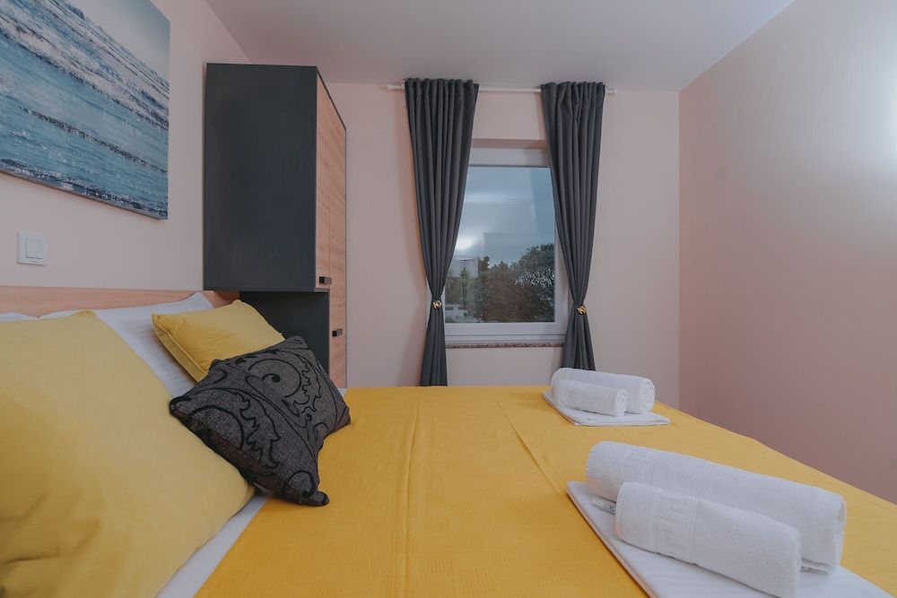 Apartment, 2 Bedrooms, Balcony, Sea View
