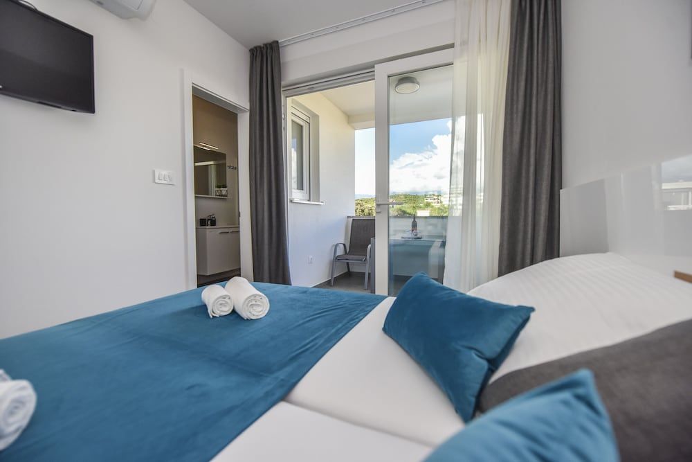 Comfort Double or Twin Room, Balcony