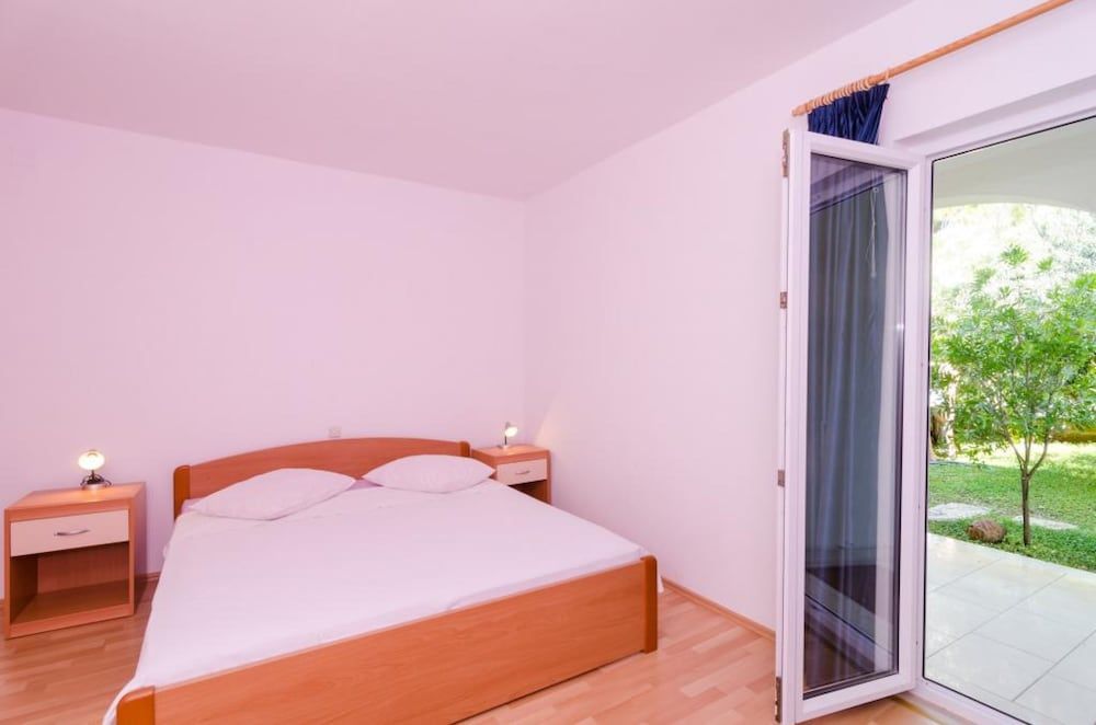 Apartment, 3 Bedrooms, Terrace, Sea View