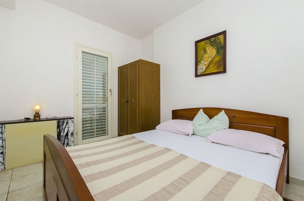 Apartment (A3)