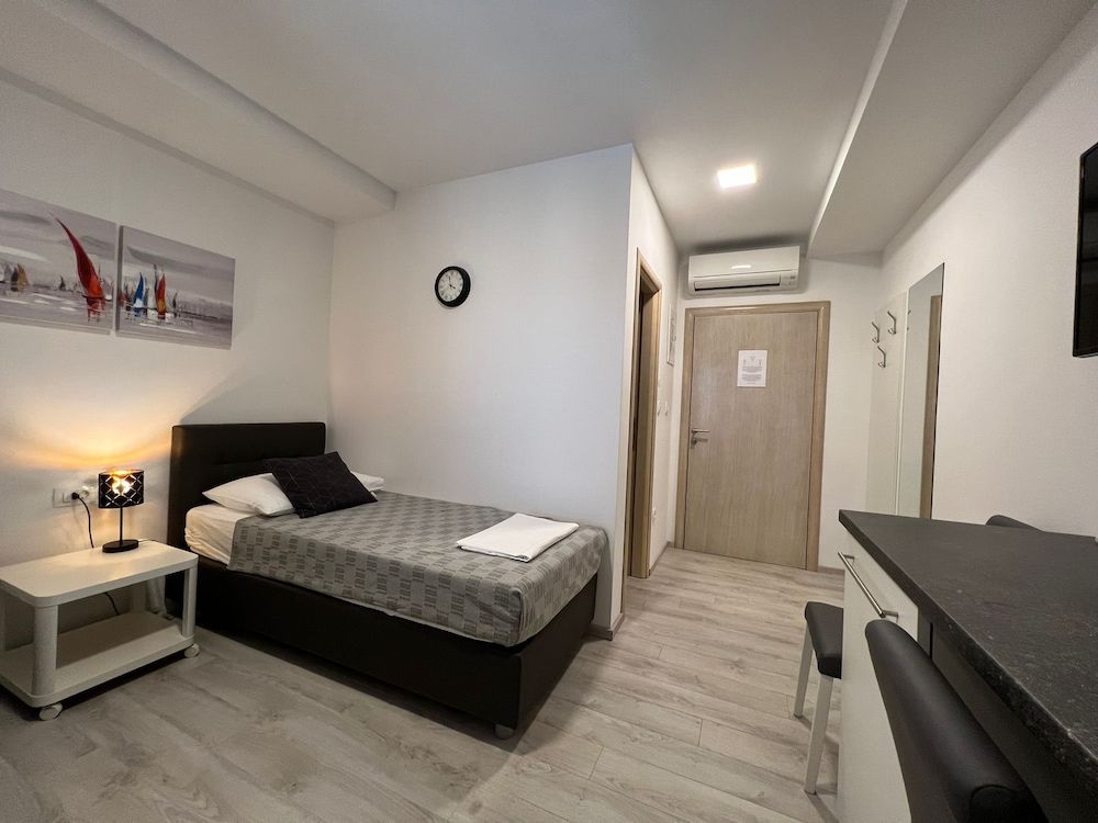 Apartments and Rooms Adriatic Suites Room (S5) 5