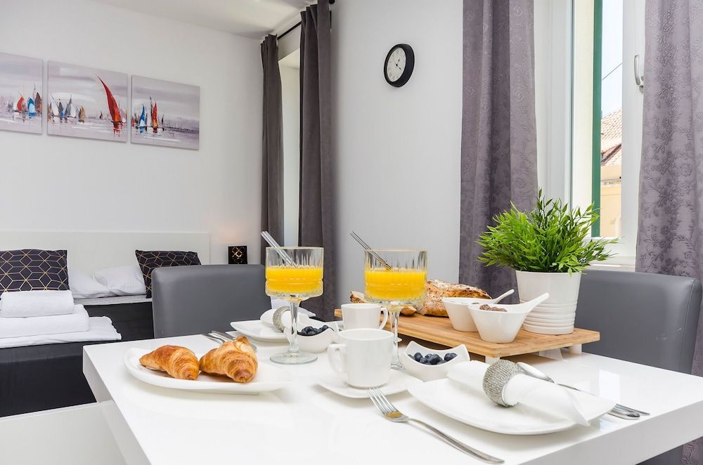 Apartments and Rooms Adriatic Suites Studio (A2) 10