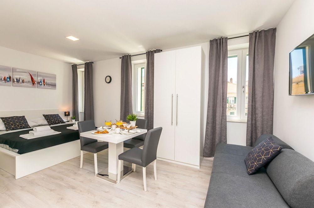 Apartments and Rooms Adriatic Suites Studio (A2) 11