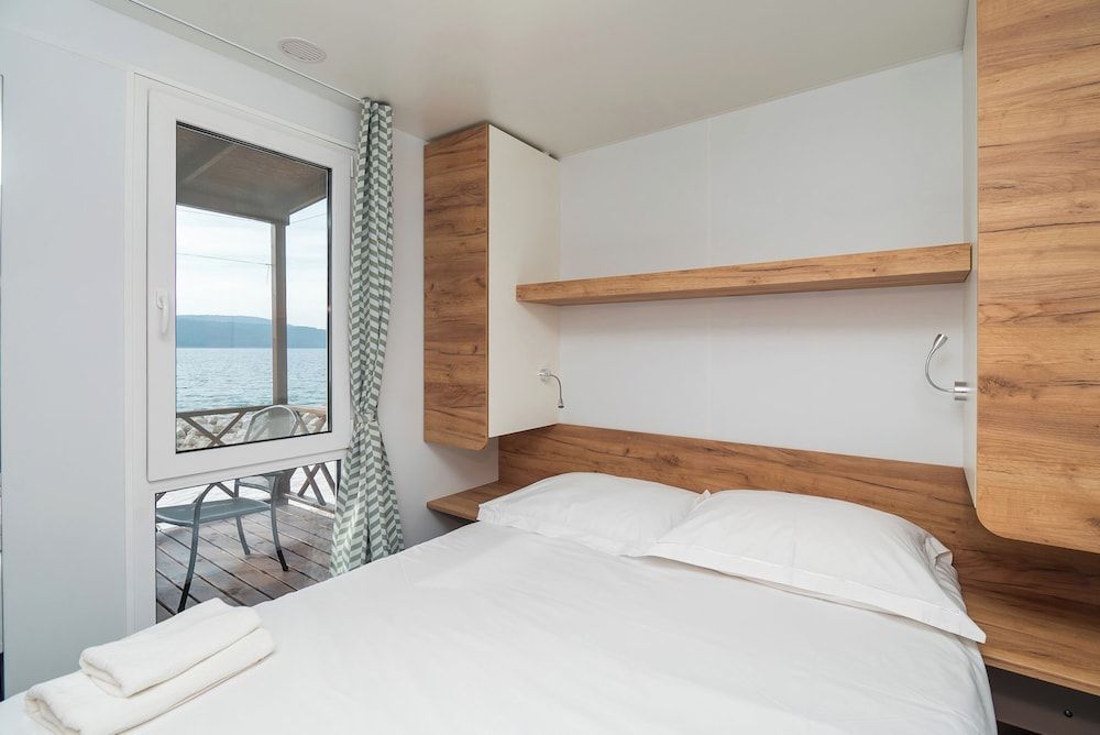 Amadria Park Camping Mobile Homes Premium Mobile Home 2