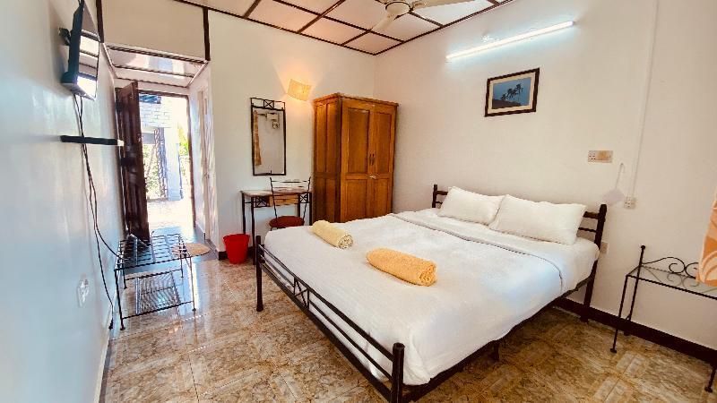 Peravel Beach Holiday Home Standard Non AC 4